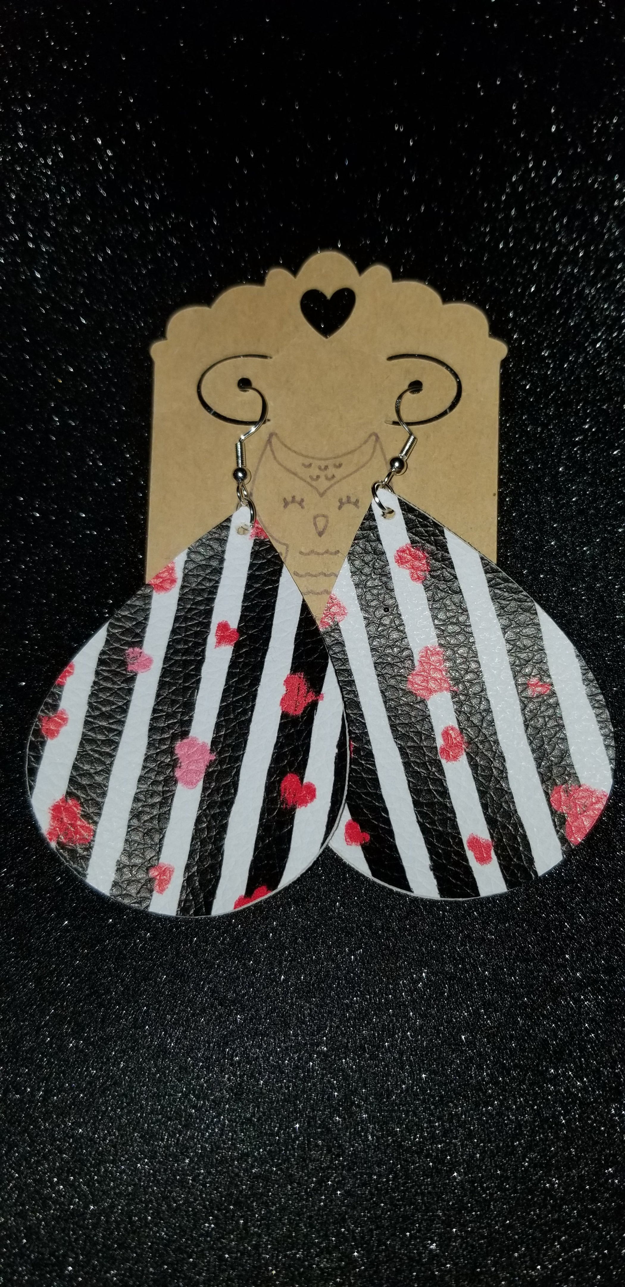 Hearts and Stripes[ Black/White/Red ]