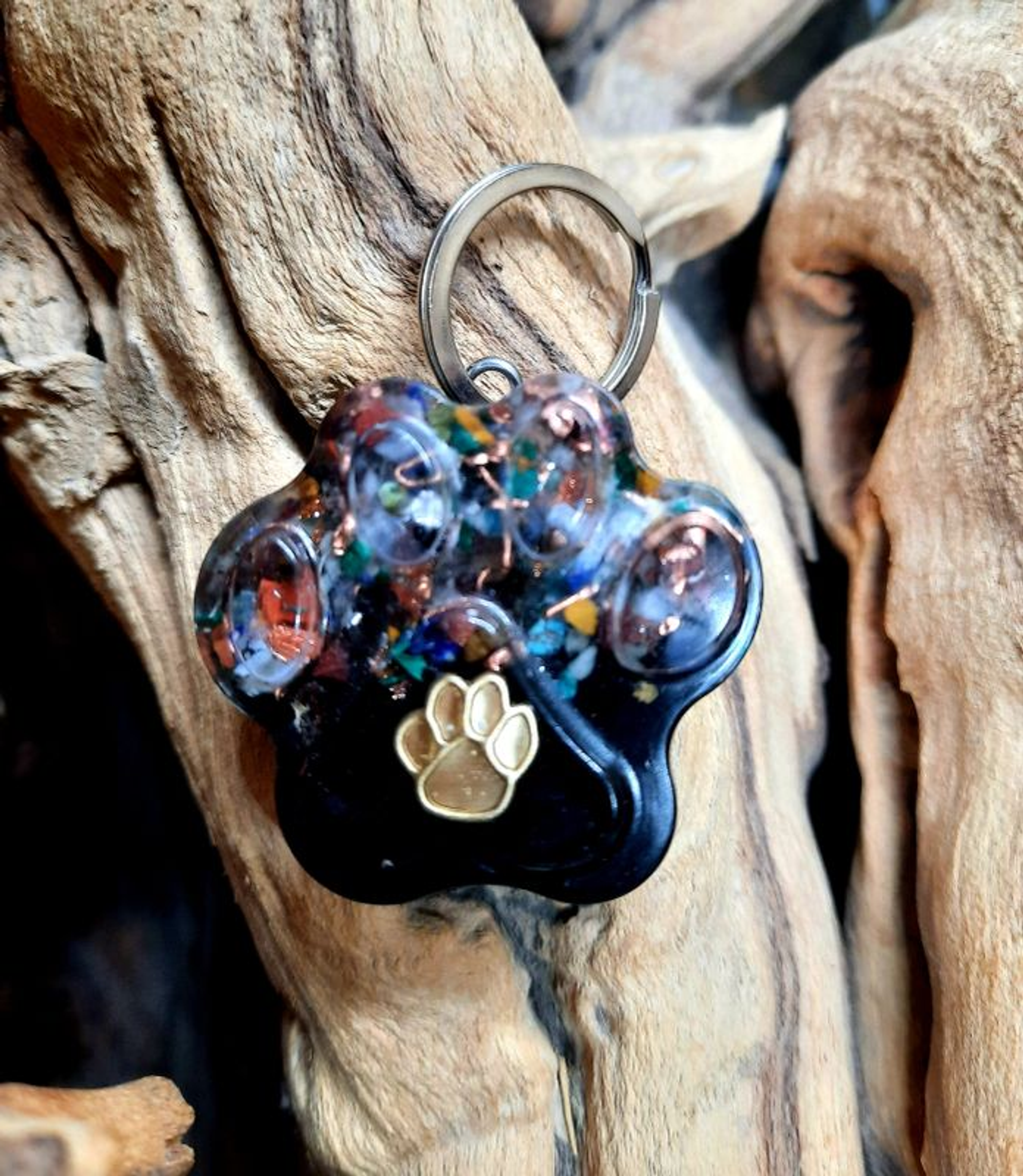 EMF 5G protection Pet Charm PawPrint Image 1