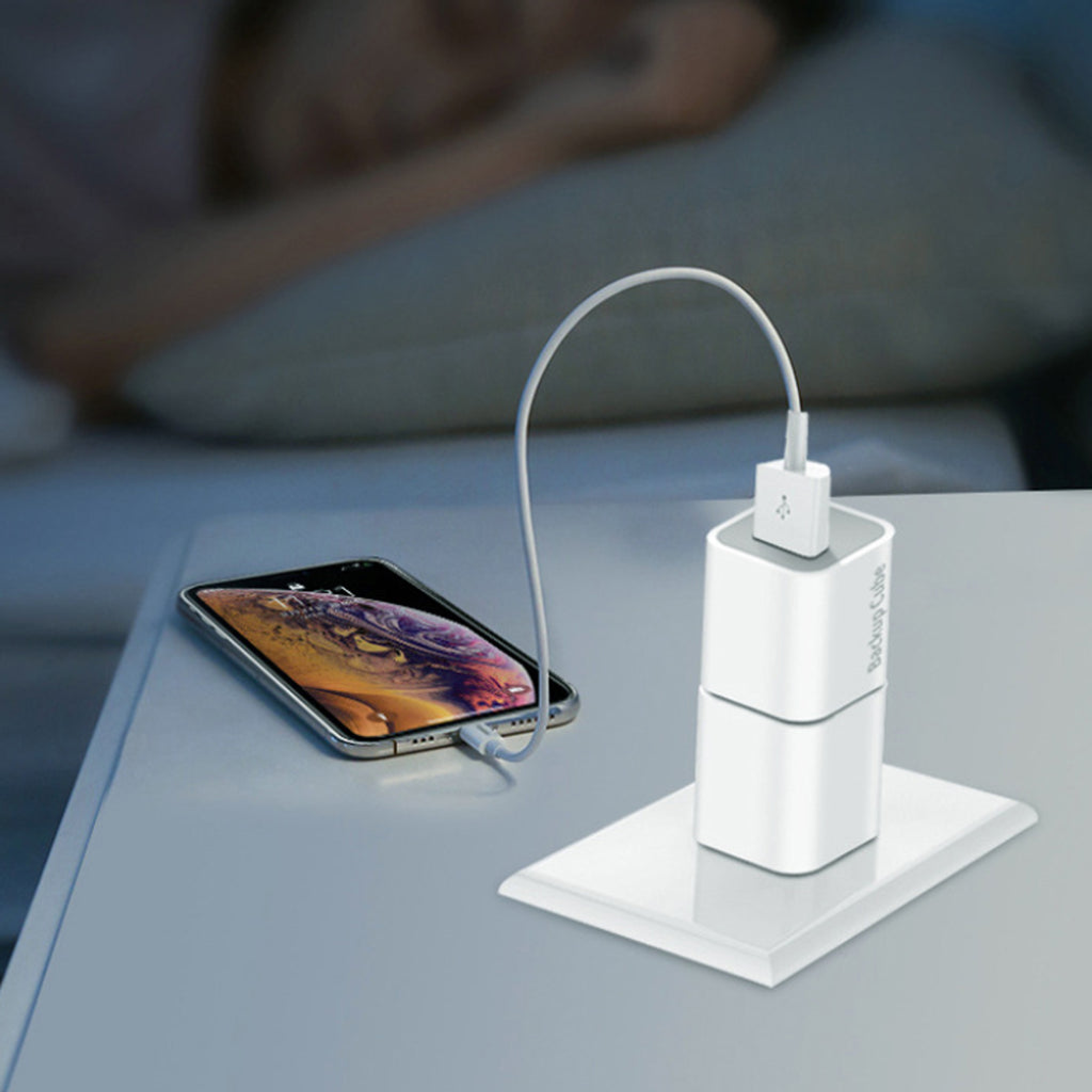 Smartphone Backup Device Automatic Photo and Data Backup 32GB Memory Capacity Compatible with Apple and Android Devices Free App Included