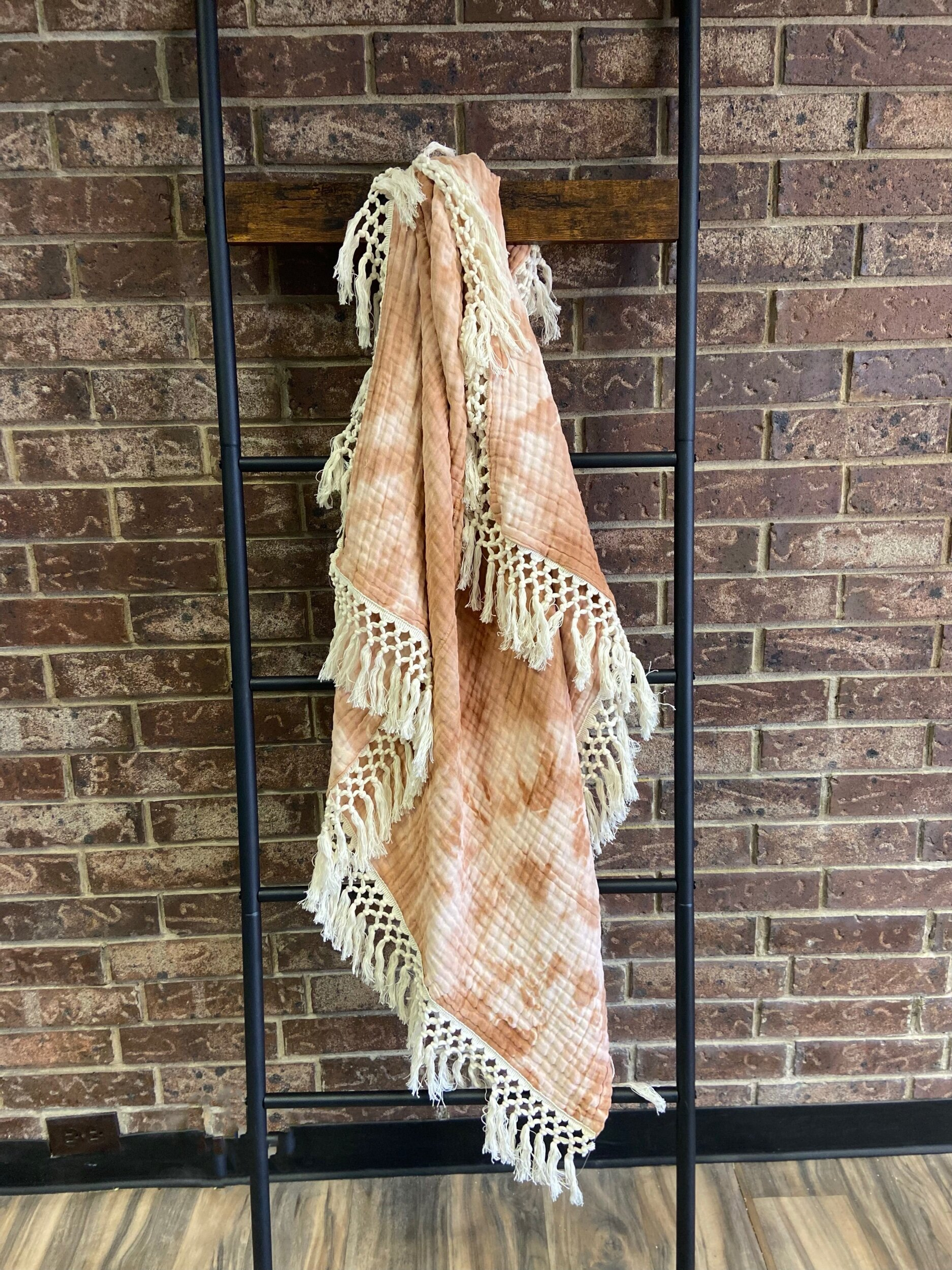 Quilt Multi-Purpose 47x47 Hand-Dyed 100% Cotton Eco-Friendly Six-Layer Muslin Unique Design
