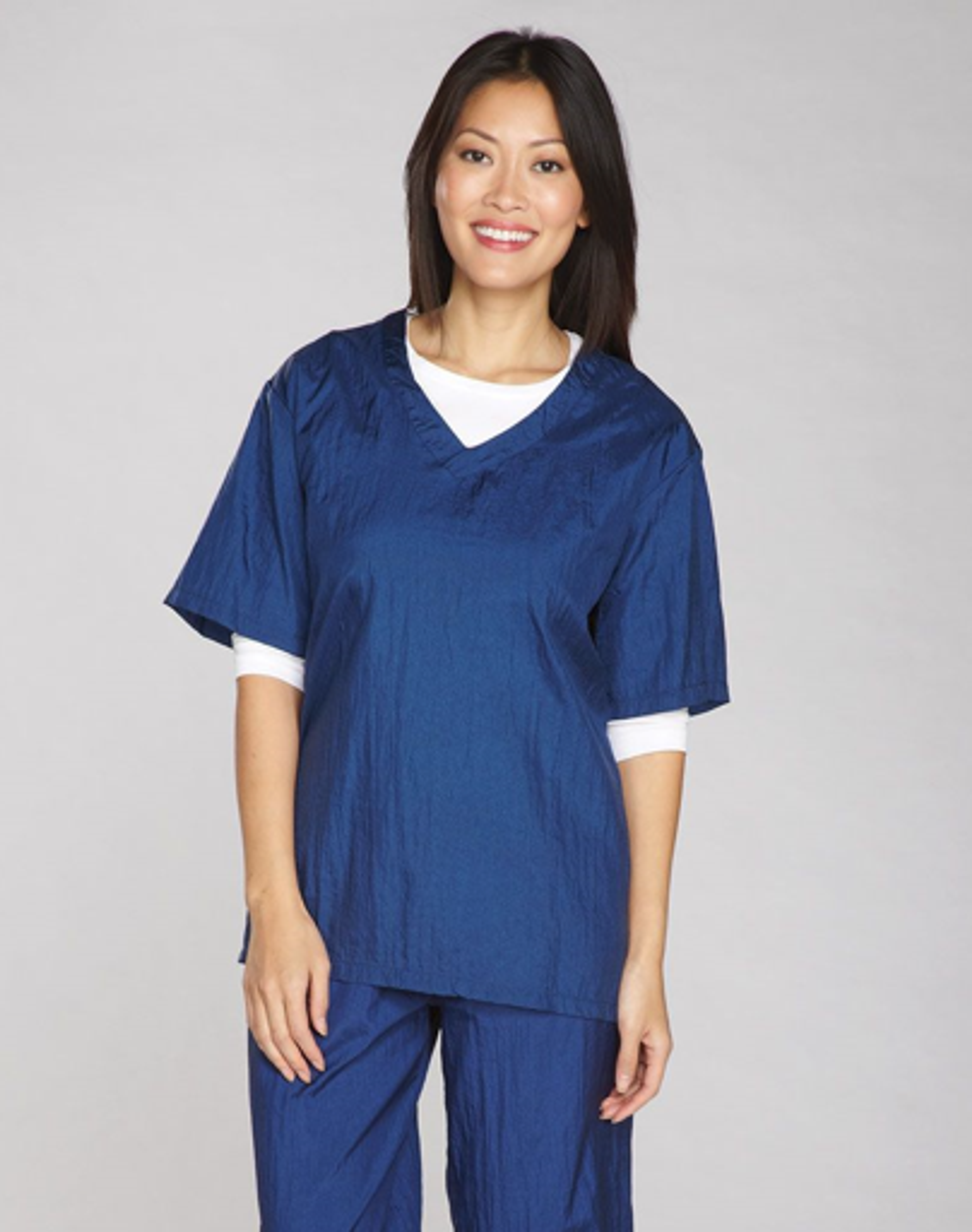 TP V-Neck Grooming Smock Image 1