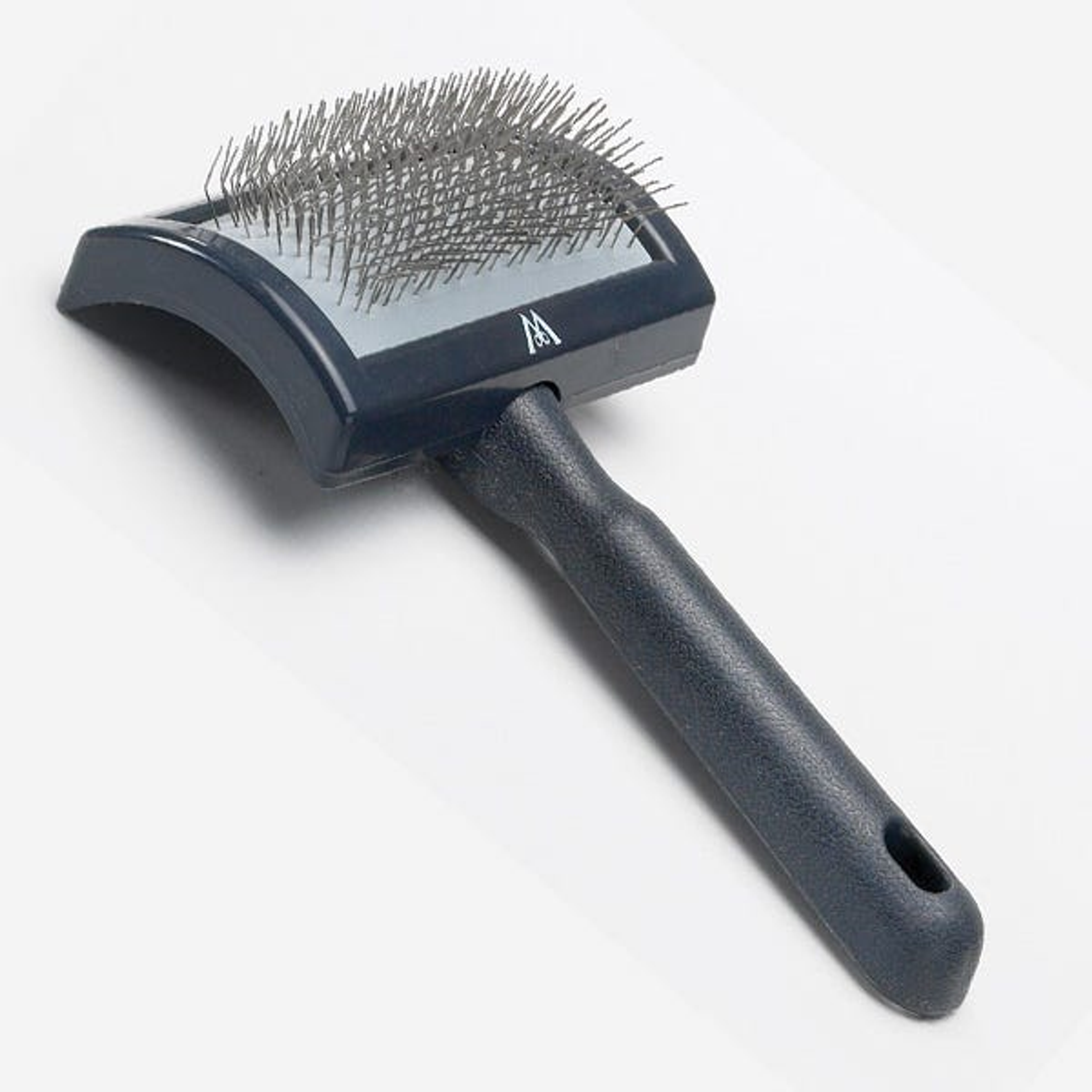 MF Curved Slicker Brush Mini Image 1