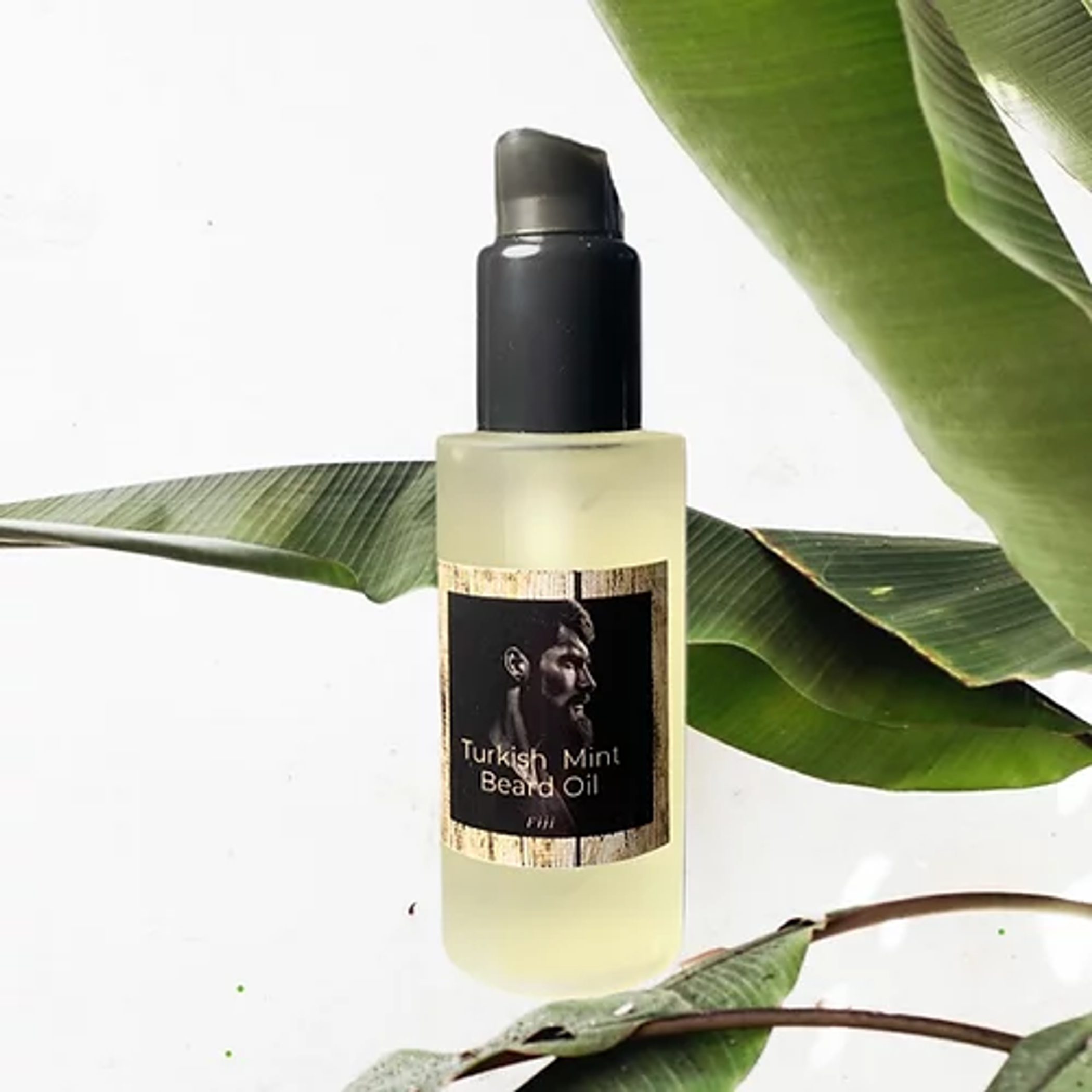 Beard Oil Conditioning Oil Plant Based 100% Natural Ingredients Mint Cedar Wood Patchouli 2-3 Drops Per Use