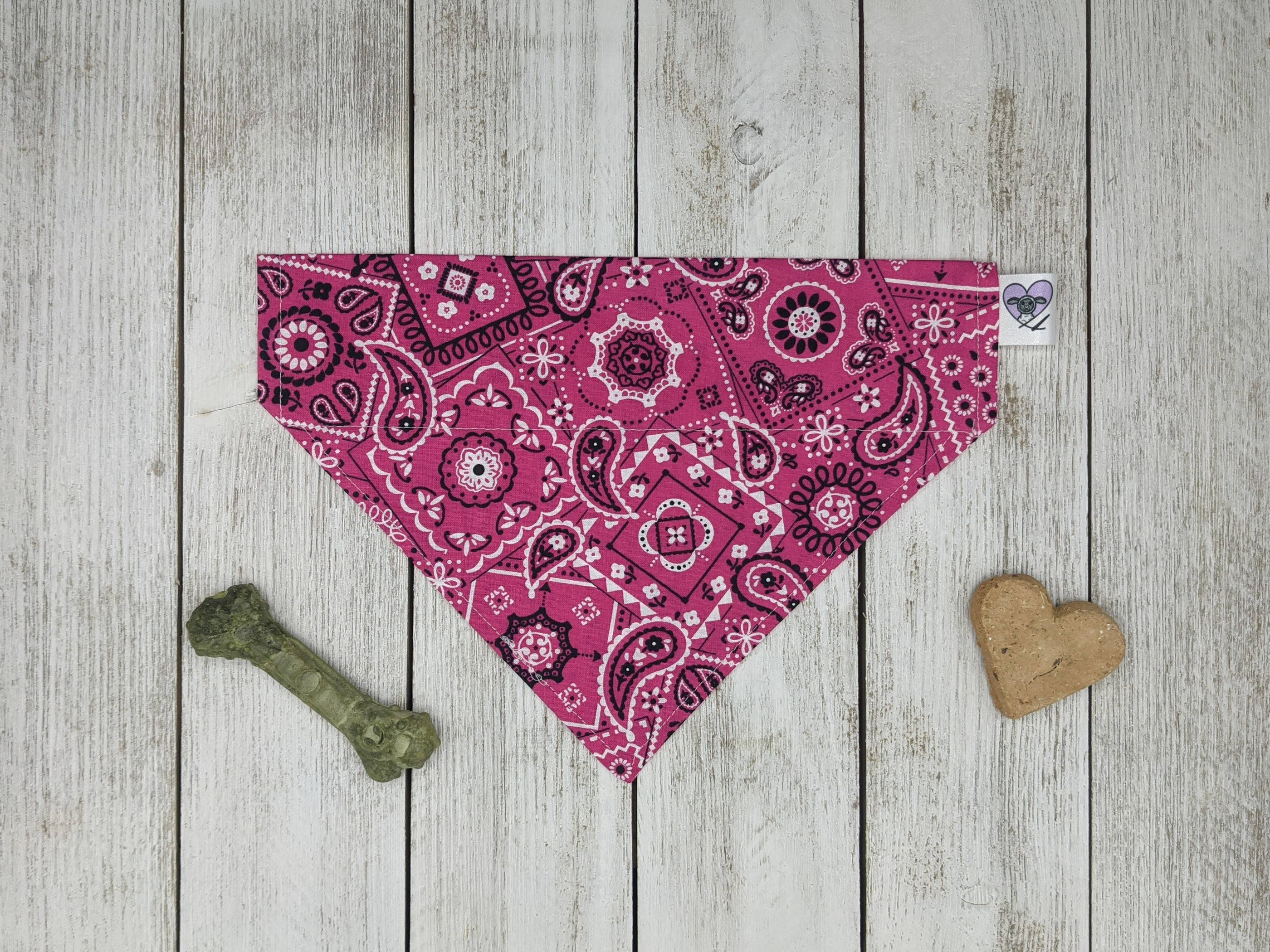 Over-The-Collar Dog Bandana Image 1