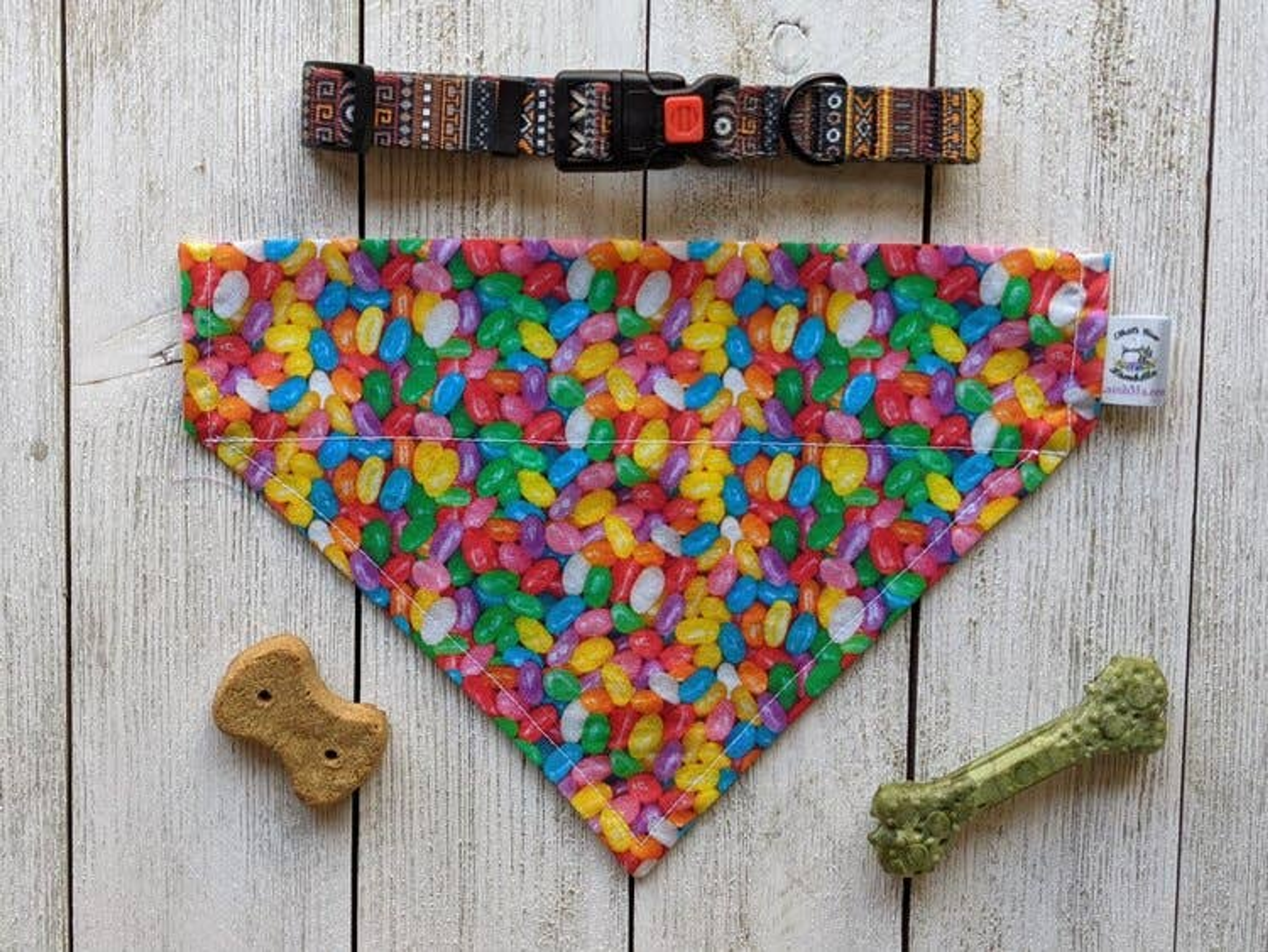Over-The-Collar Dog Bandana Image 1