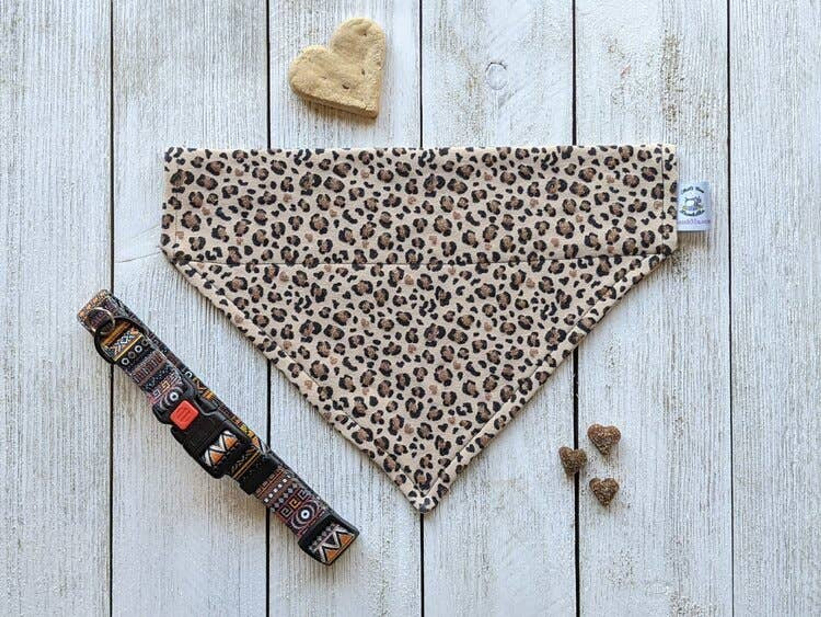 Over-The-Collar Dog Bandana Image 1