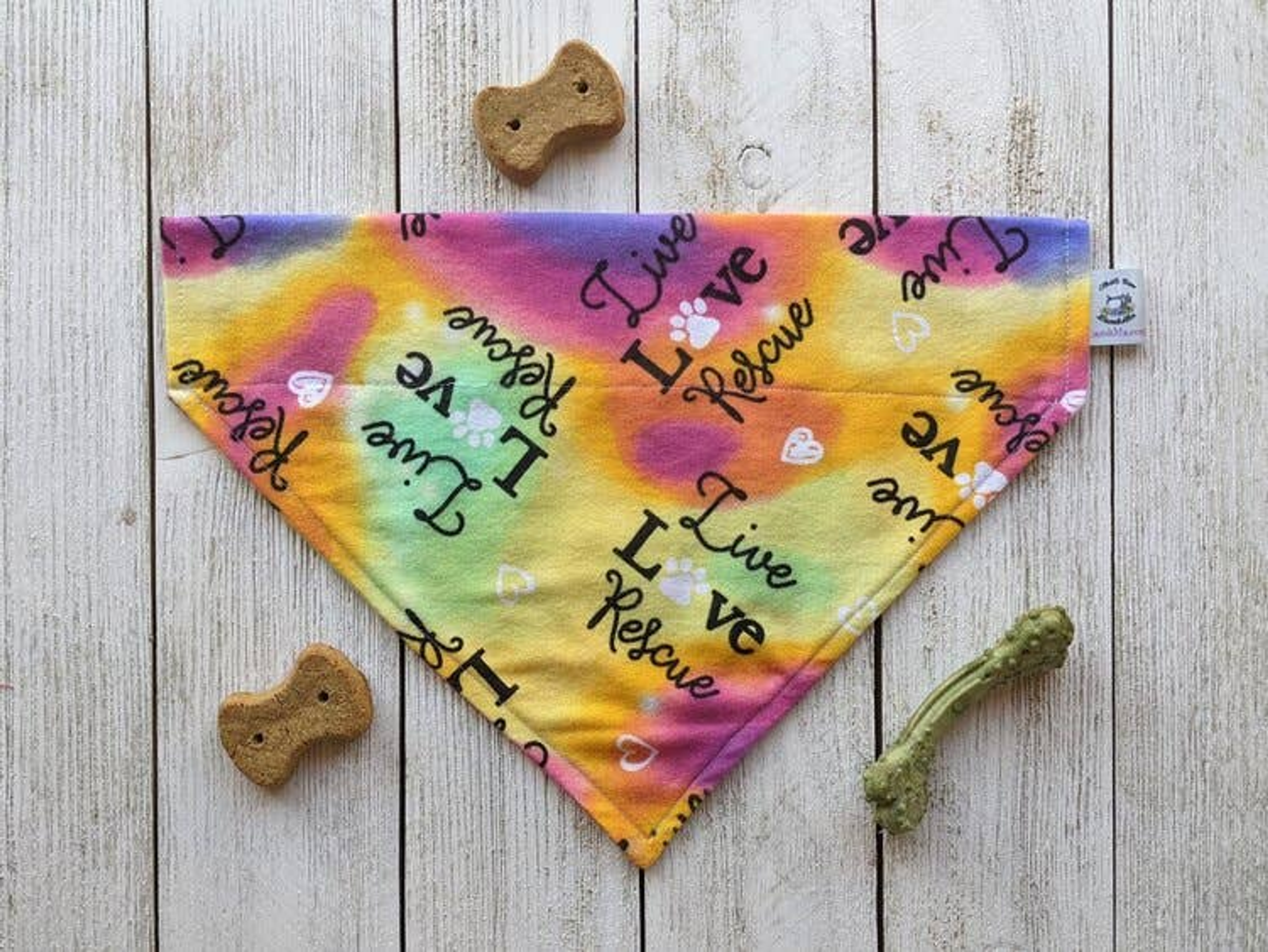 Over-The-Collar Dog Bandana Image 1