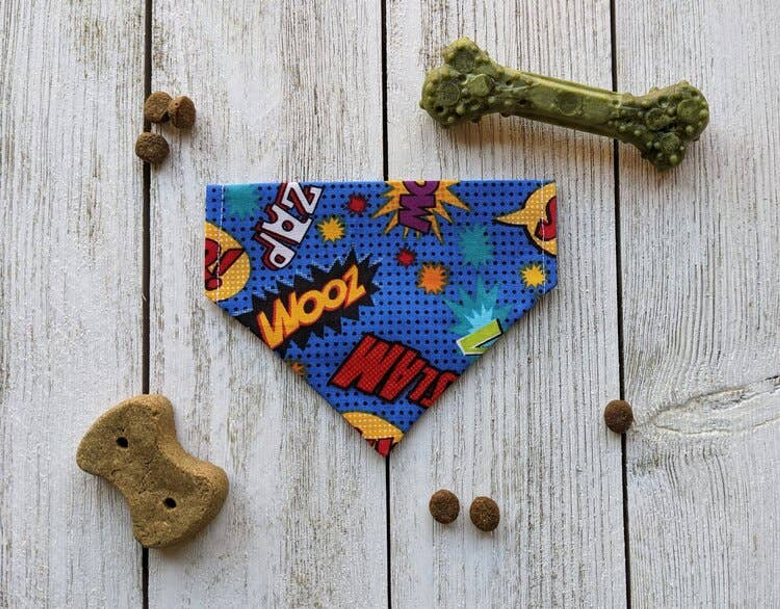 Over-The-Collar Dog Bandana Image 1