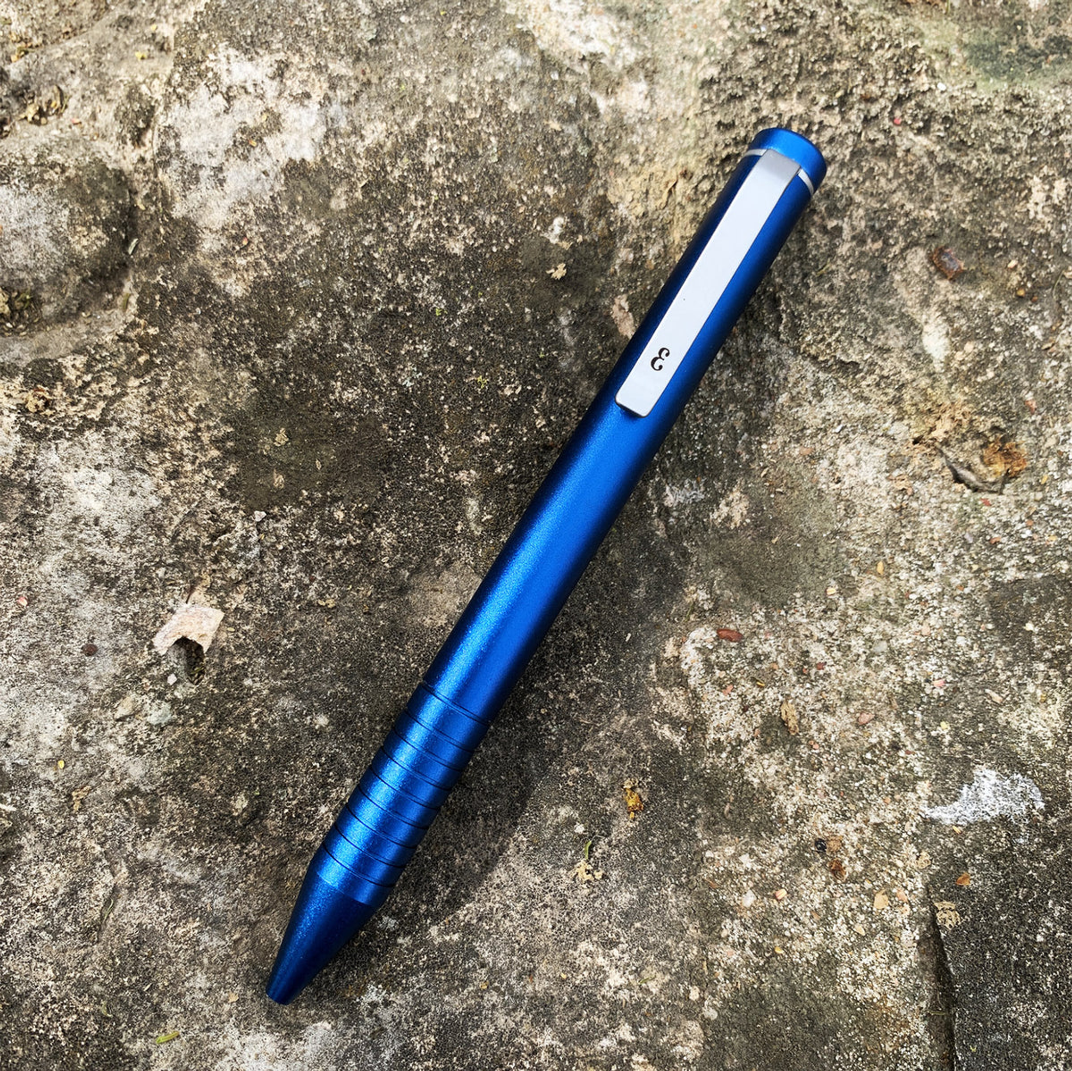 Bolígrafo Grafton Mini Twist funcionalidad ergonómica diseño elegante tamaño compacto 5 colores disponibles