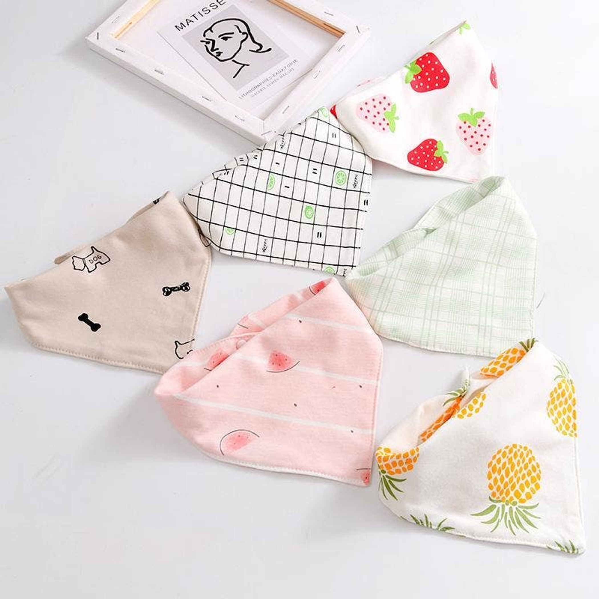 Made in Korea bibs Image 1