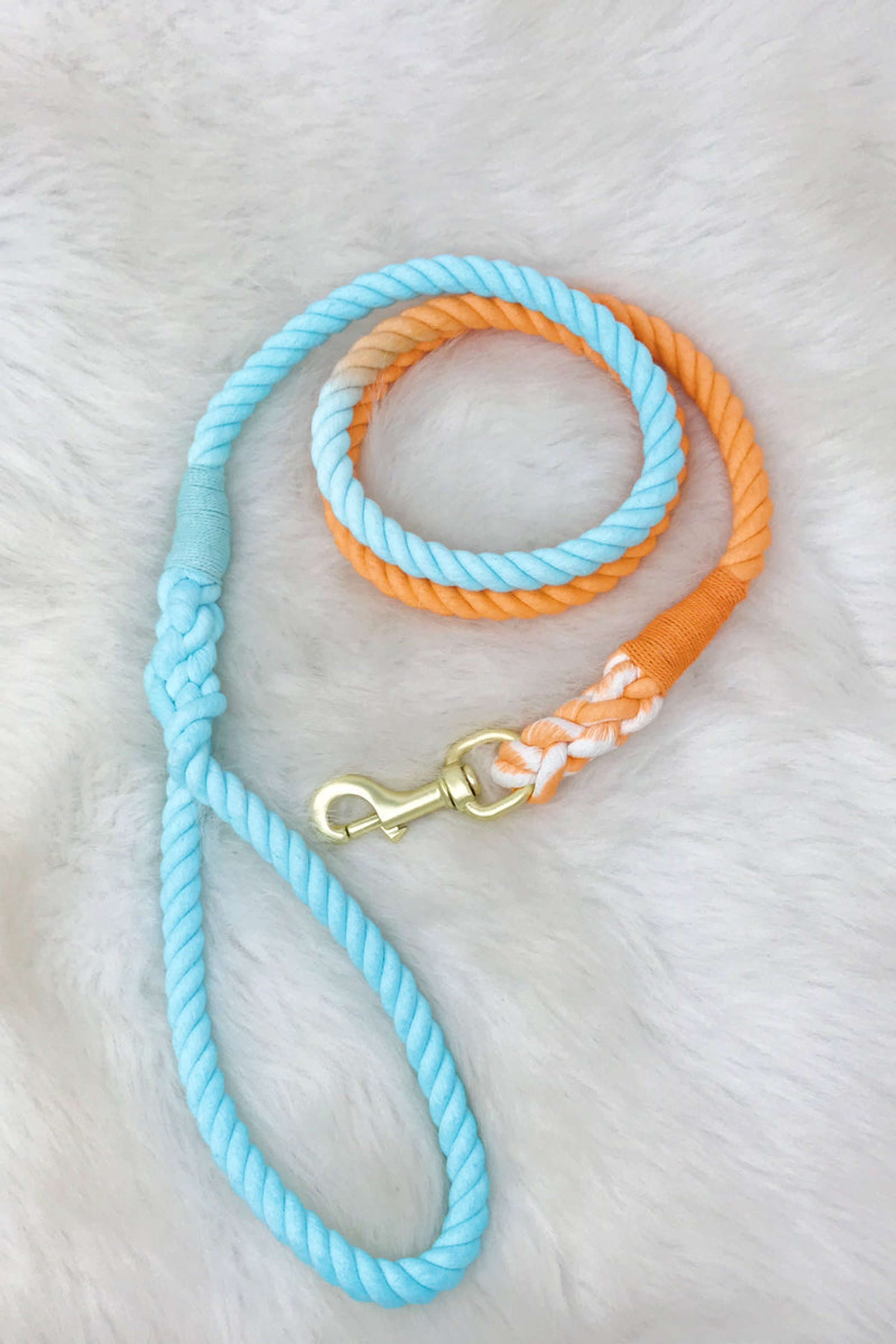 Hand Dyed Cotton Rope Leash Image 1
