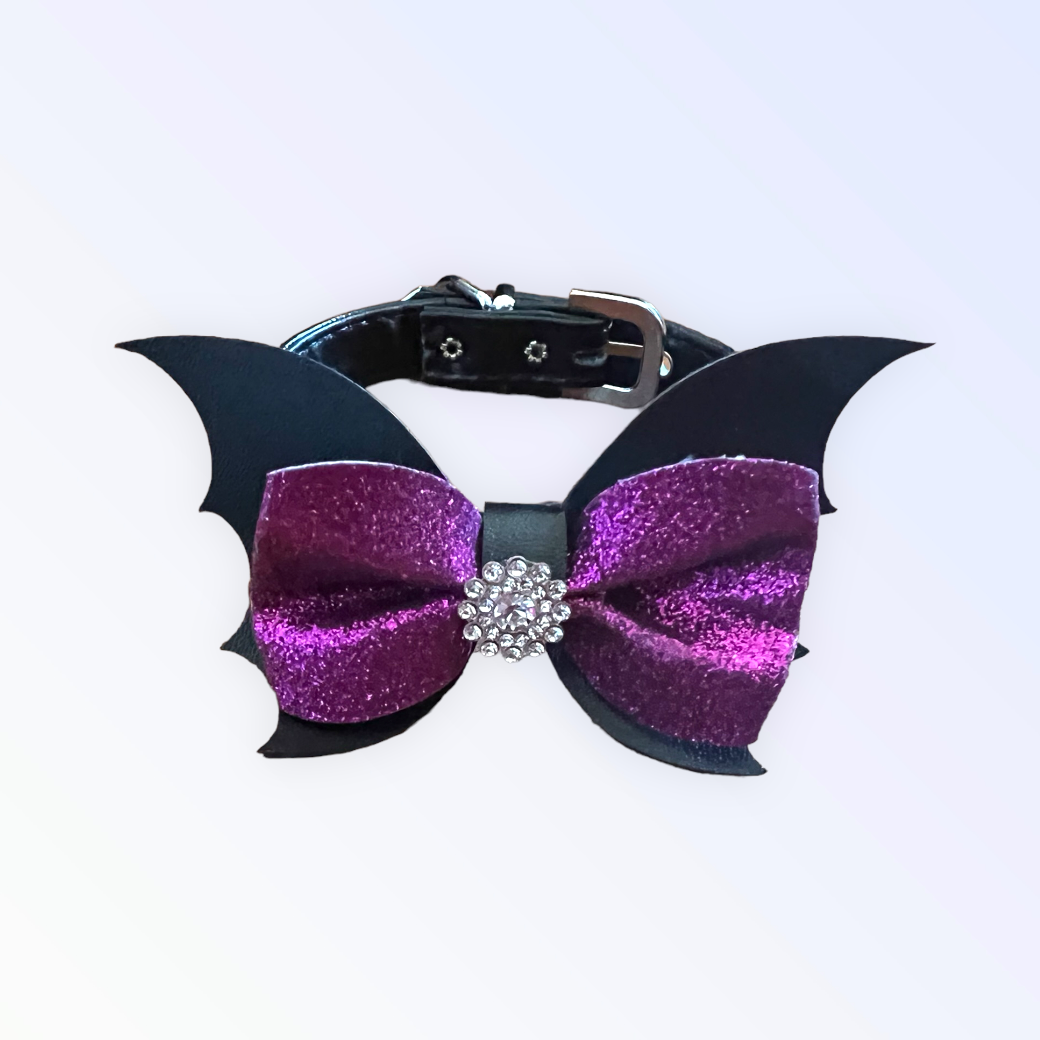 Fa-BOO-lous Bat Collar Image 1