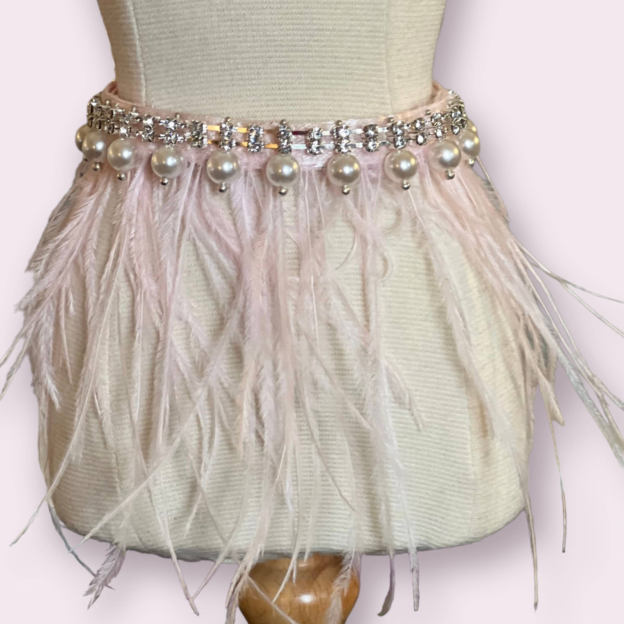 Feathers, Diamonds, & Pearls Glam Collar Image 1