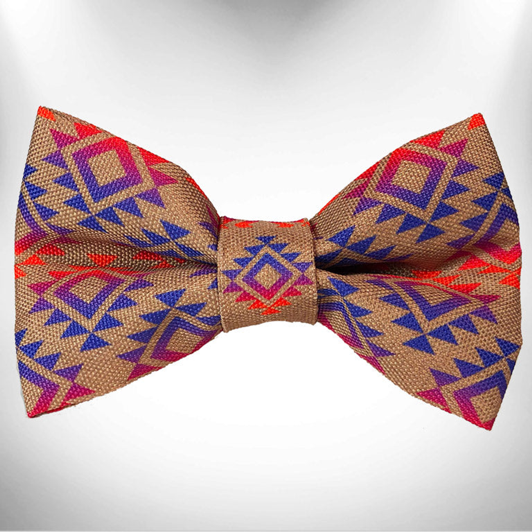 Bow Tie Image 1