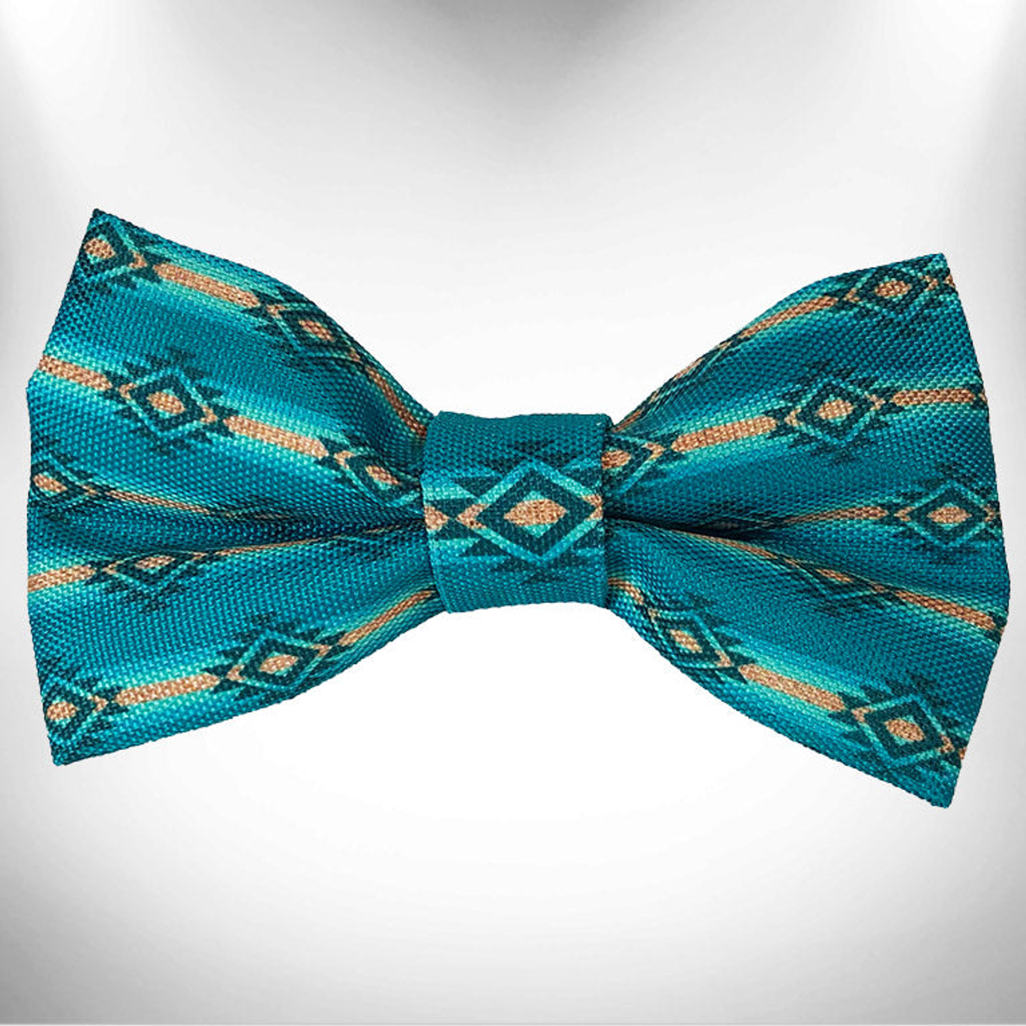 Bow Tie Image 1