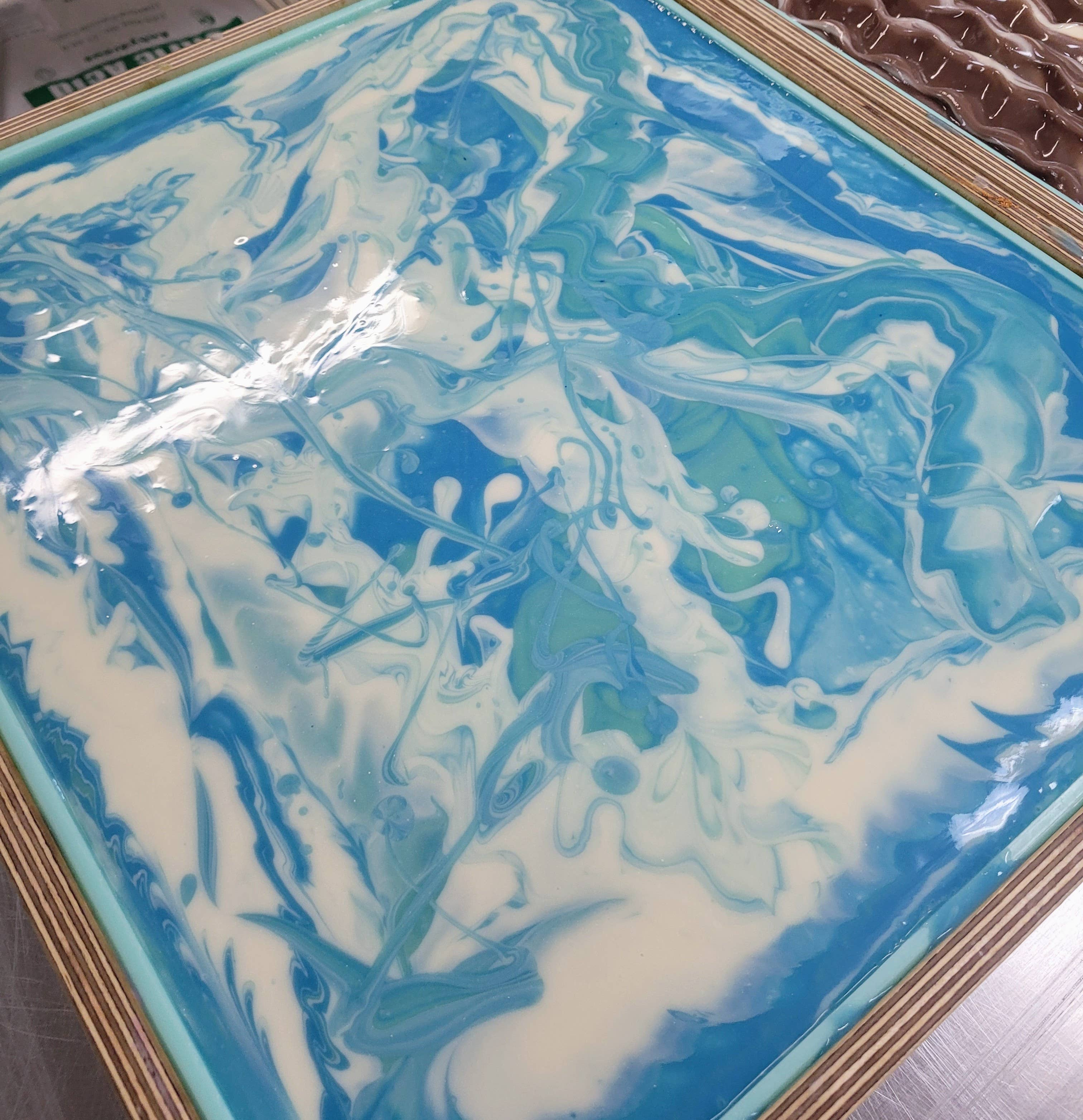 Soap Clean Fresh Scent 5.5 oz Mandarin Lemongrass Bergamot Ginger White Tea Jasmine