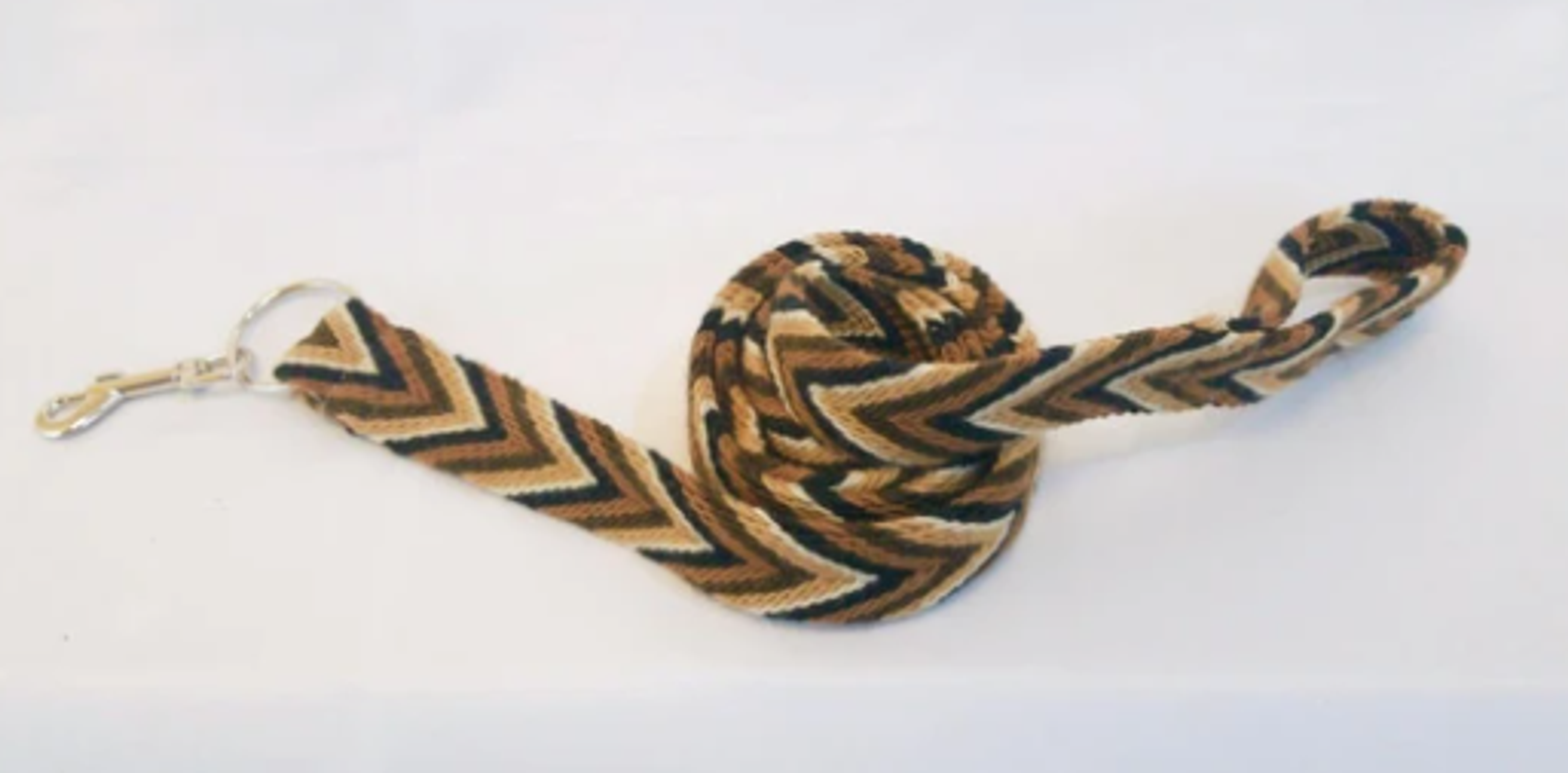 Brown Handmade Wayuu Pet Leash Image 1