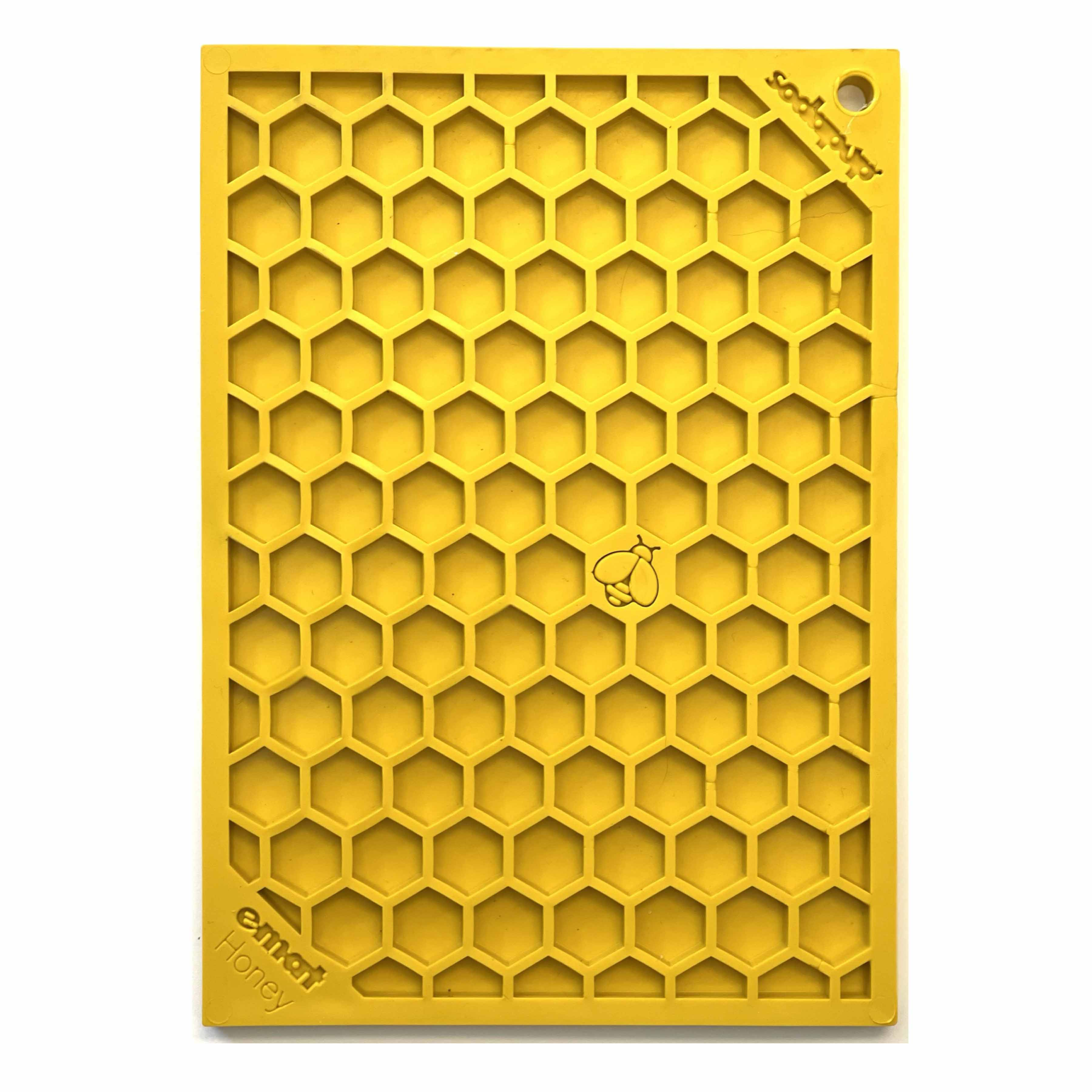 Honeycomb Design Emat Enrichment Lick Mat Image 1
