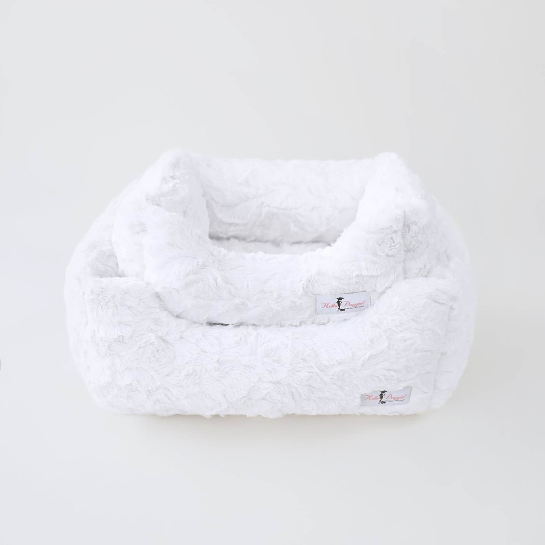 Bella Dog Bed Image 1