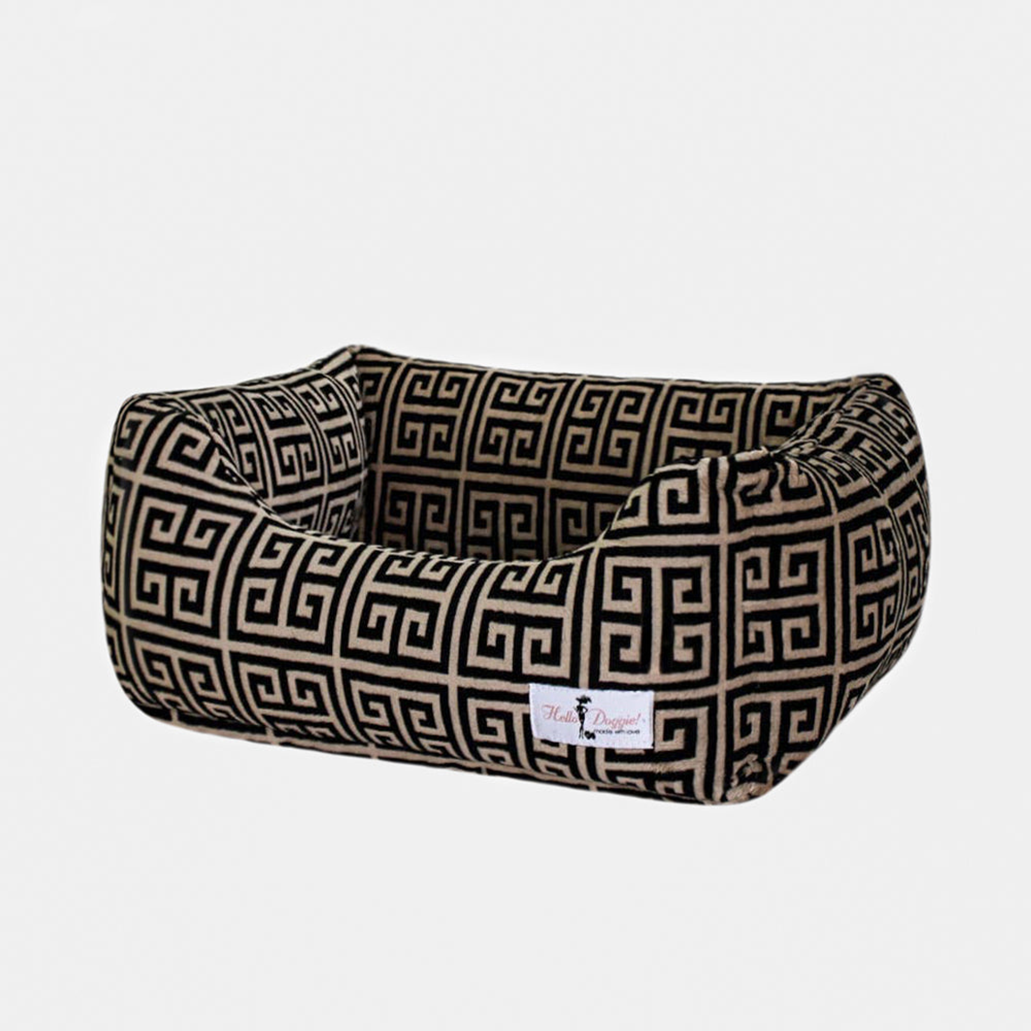 Obsidian Dog Bed Image 1